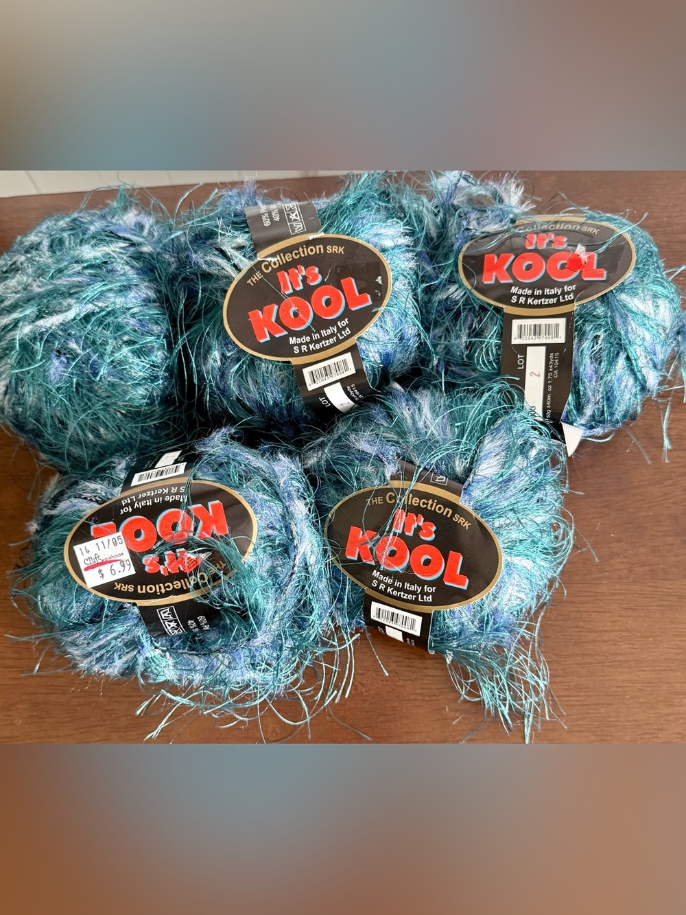 5 Skeins Kertzer It’s Kool Italian teal and blue yarn Polyester & Viscose